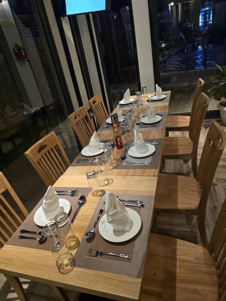Primeland Hotel Моші Екстер'єр фото