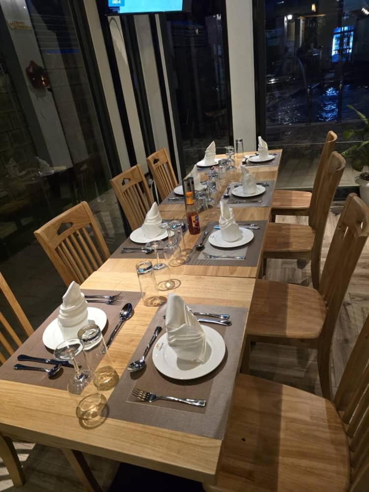 Primeland Hotel Моші Екстер'єр фото